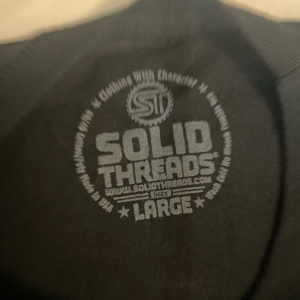 Solid Threads T-Shirt - Picture 6 of 7